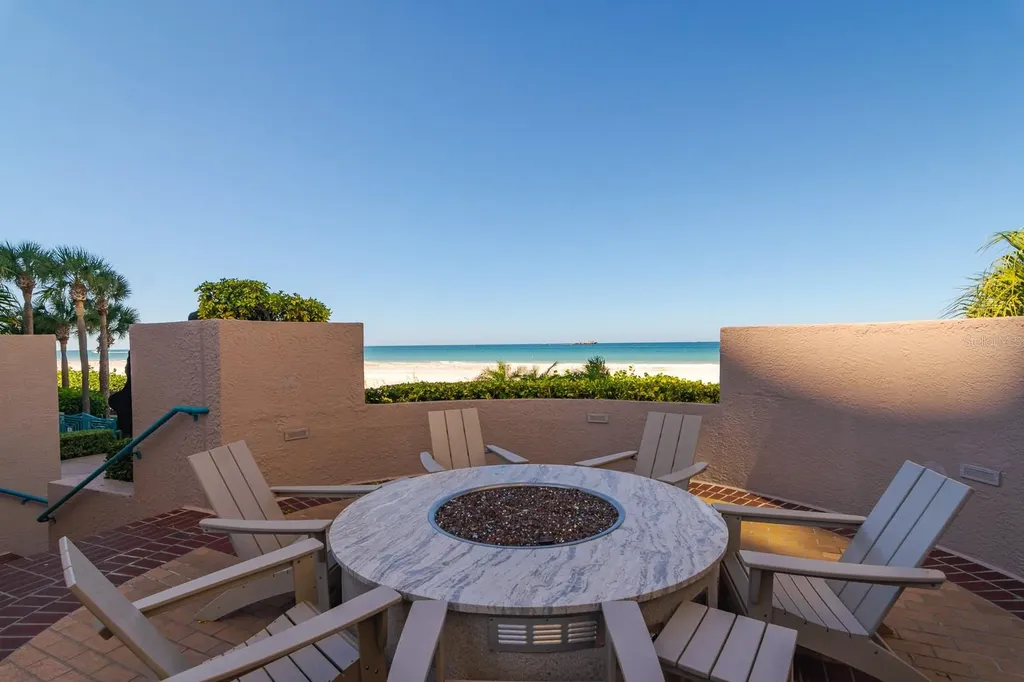 1560 Gulf Boulevard Clearwater Beach FL 33767