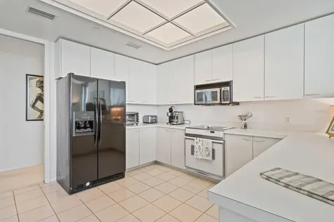 1560 Gulf Boulevard Clearwater Beach FL 33767
