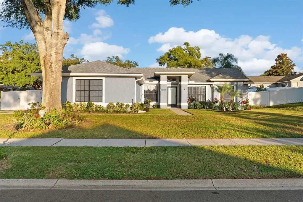 1921 Burberry Street Apopka FL 32703