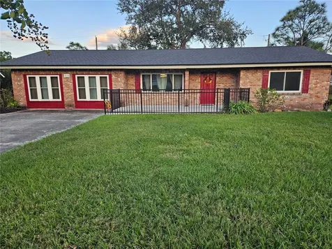 1212 Blake Avenue Auburndale FL 33823