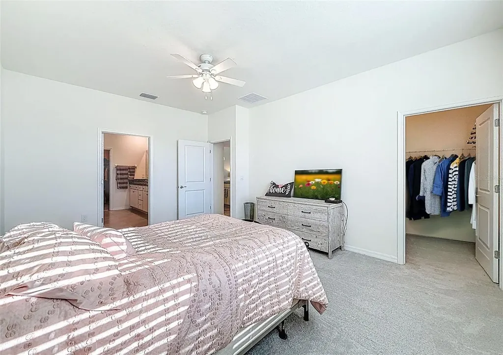 8349 Wheat Stone Drive Zephyrhills FL 33540