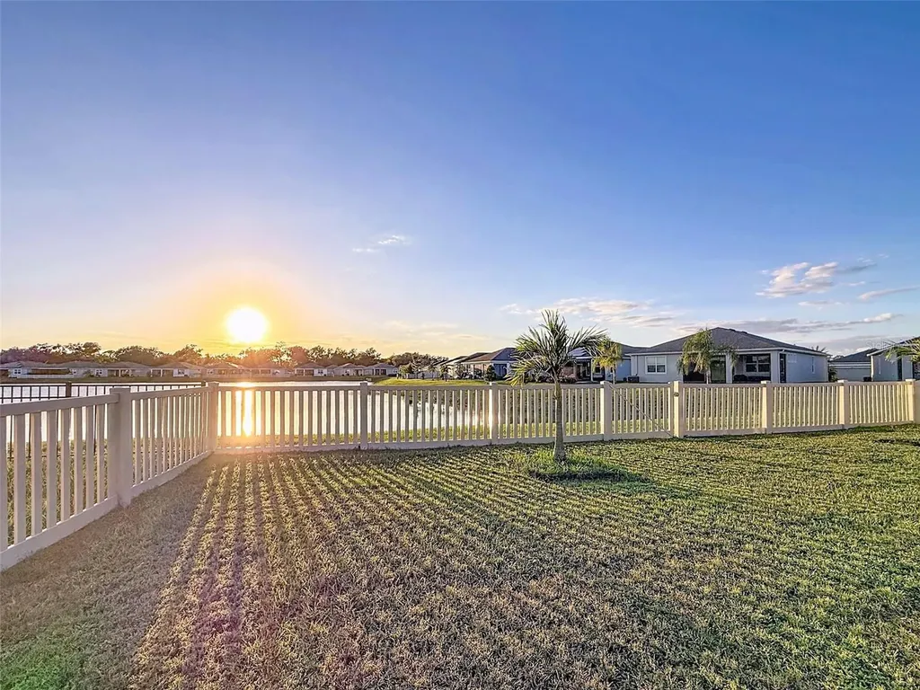 8349 Wheat Stone Drive Zephyrhills FL 33540