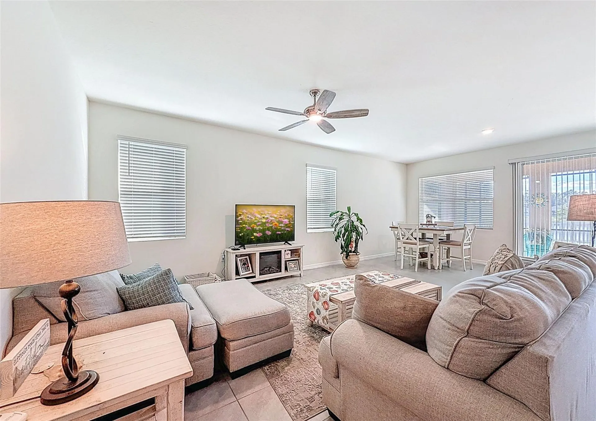 8349 Wheat Stone Drive Zephyrhills FL 33540