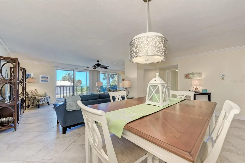 4822 Ocean Boulevard Sarasota FL 34242