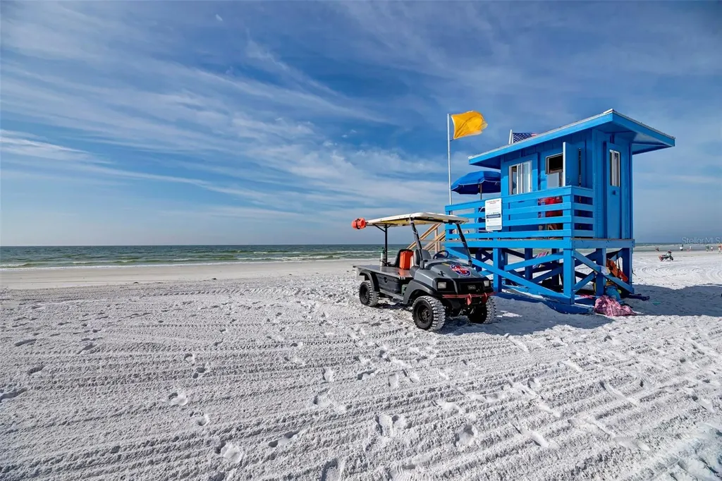 4822 Ocean Boulevard Sarasota FL 34242