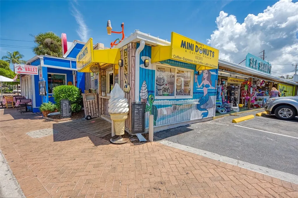 4822 Ocean Boulevard Sarasota FL 34242