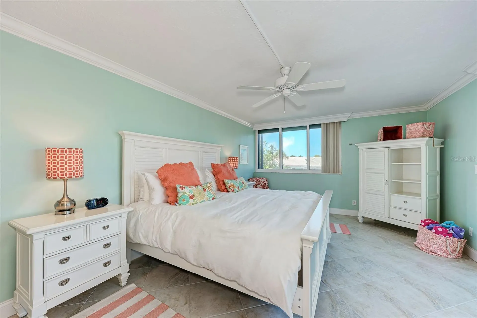4822 Ocean Boulevard Sarasota FL 34242