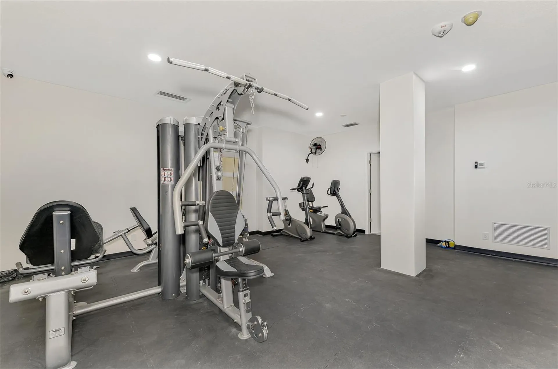 4822 Ocean Boulevard Sarasota FL 34242