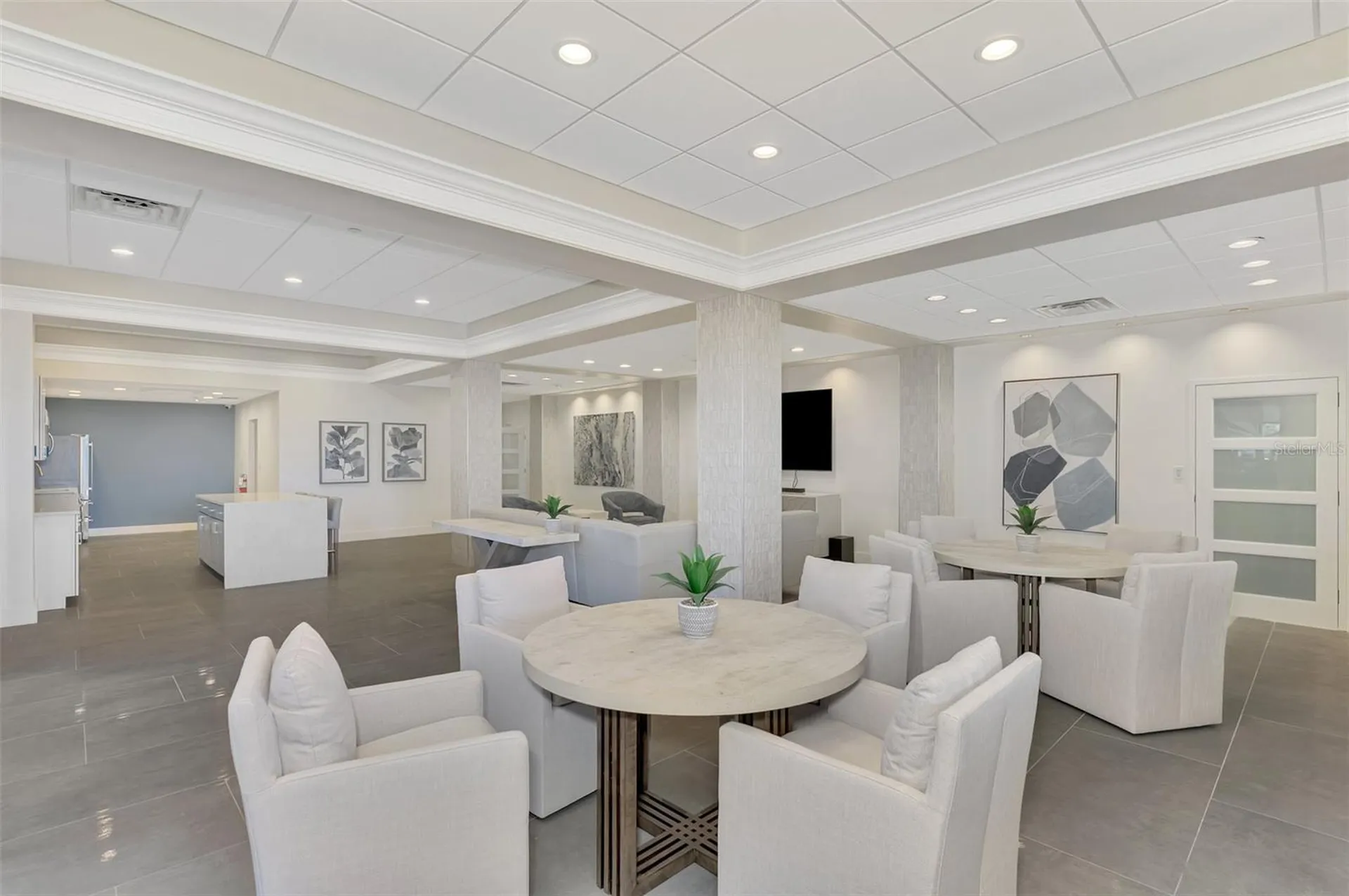 4822 Ocean Boulevard Sarasota FL 34242
