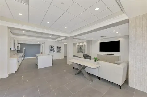 4822 Ocean Boulevard Sarasota FL 34242