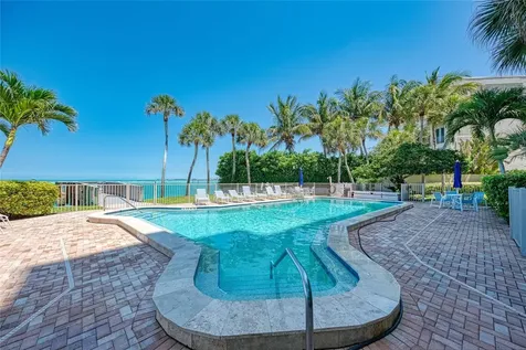 4822 Ocean Boulevard Sarasota FL 34242