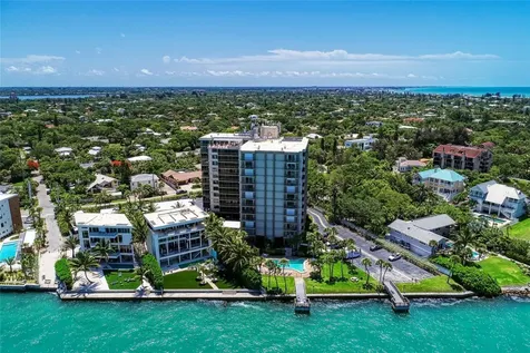 4822 Ocean Boulevard Sarasota FL 34242