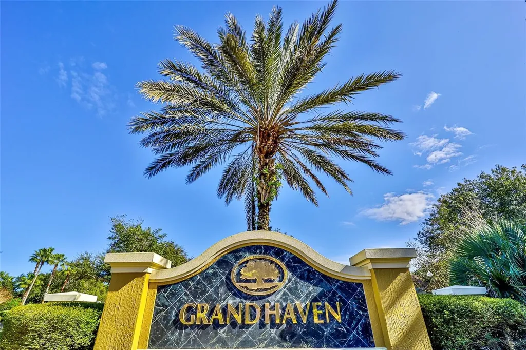 9 Creekside Drive Palm Coast FL 32137