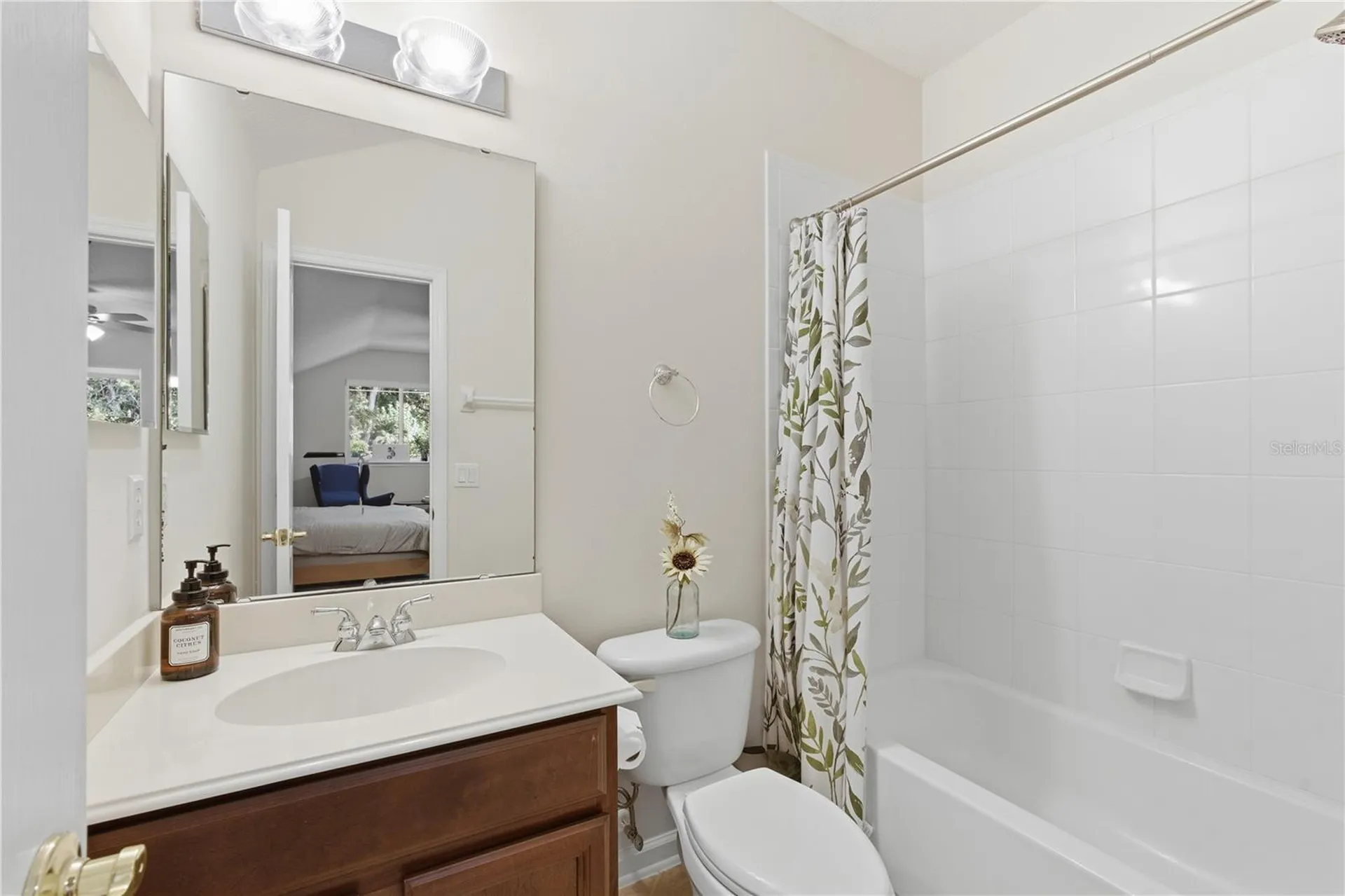 9 Creekside Drive Palm Coast FL 32137