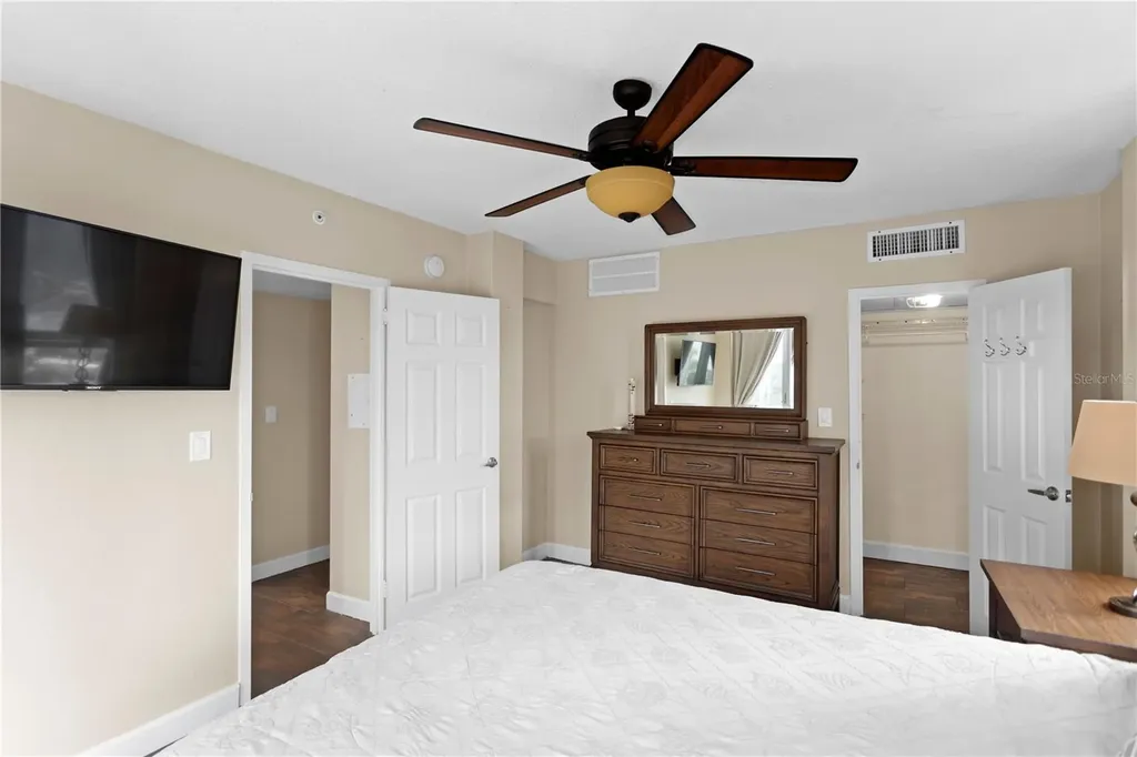 470 3rd Street S St Petersburg FL 33701