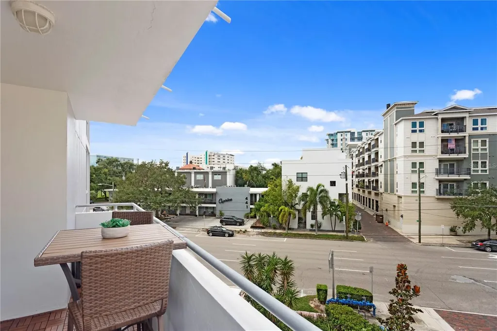 470 3rd Street S St Petersburg FL 33701