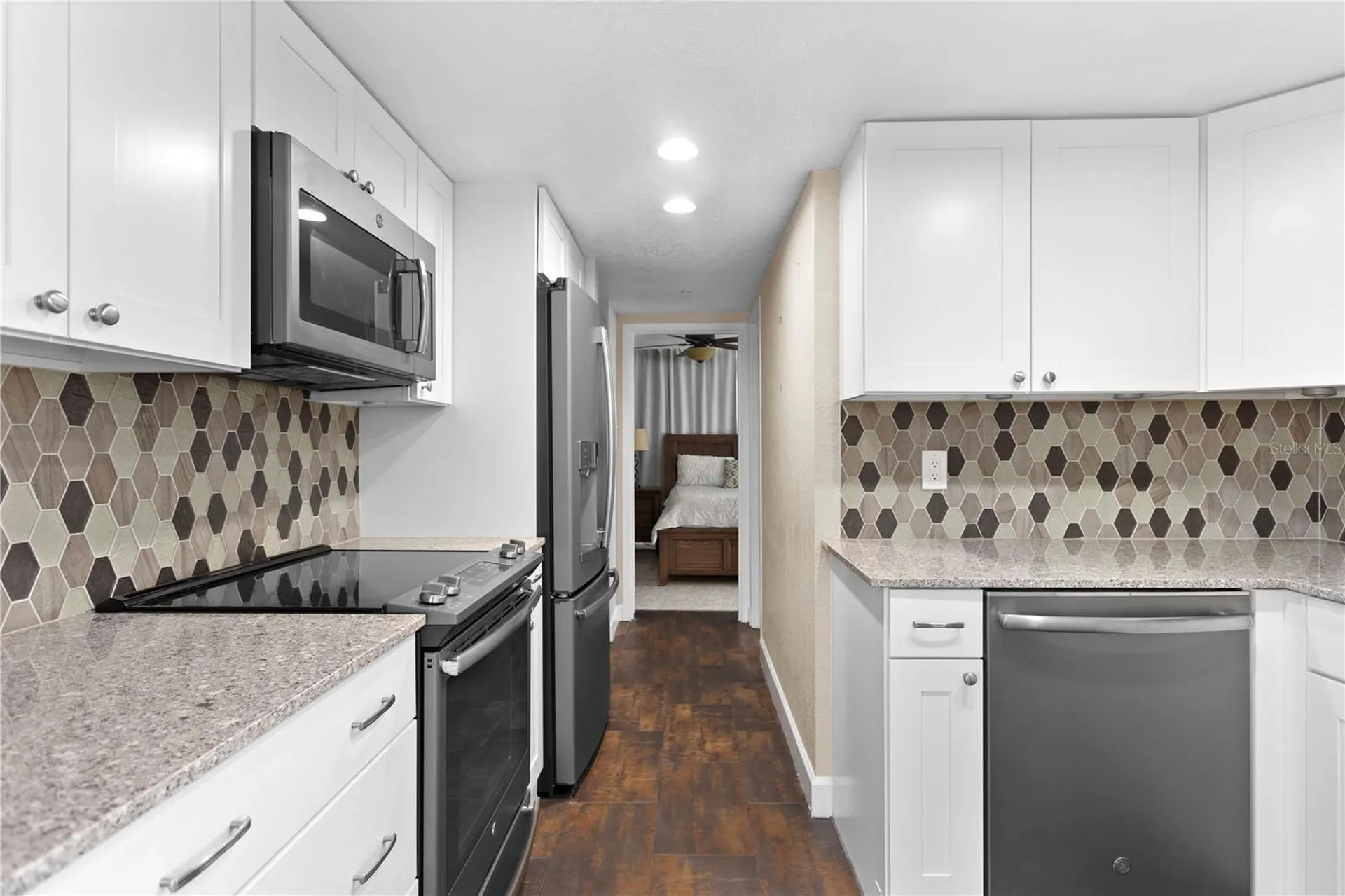 470 3rd Street S St Petersburg FL 33701