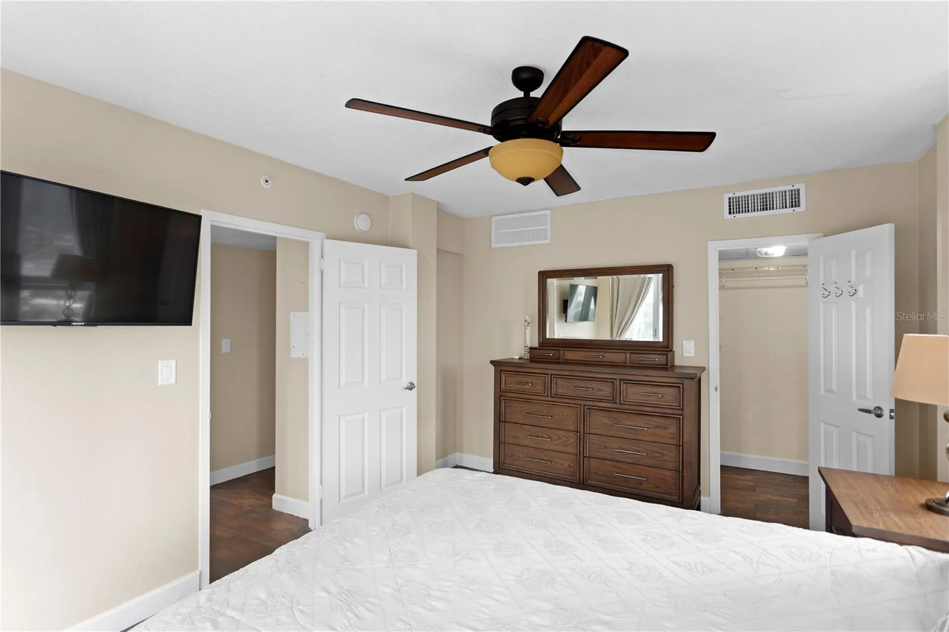 470 3rd Street S St Petersburg FL 33701