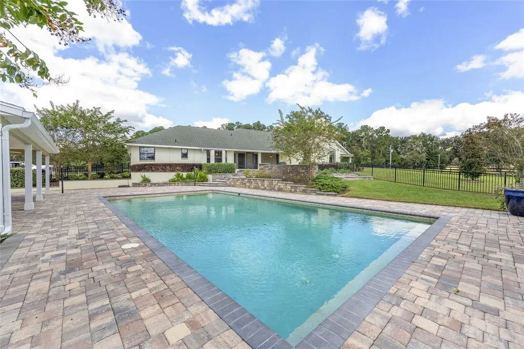 8778 NW 130th Street Reddick FL 32686