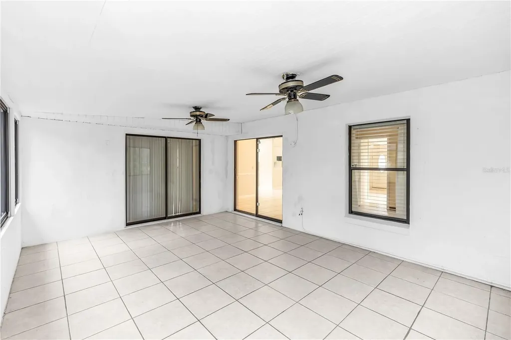 1961 Paragon Street Deltona FL 32738