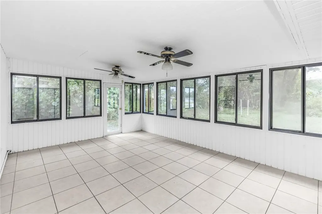 1961 Paragon Street Deltona FL 32738