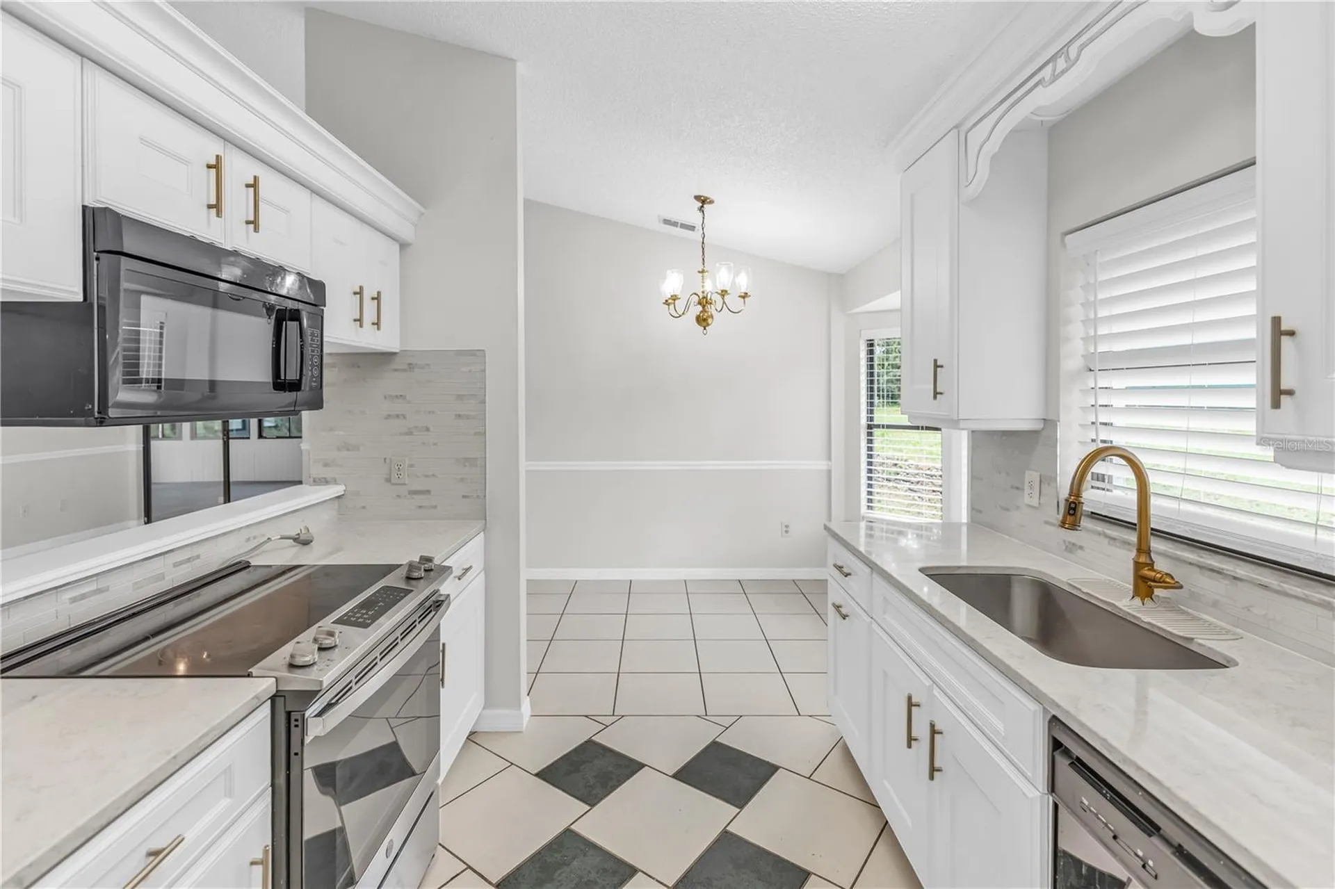 1961 Paragon Street Deltona FL 32738