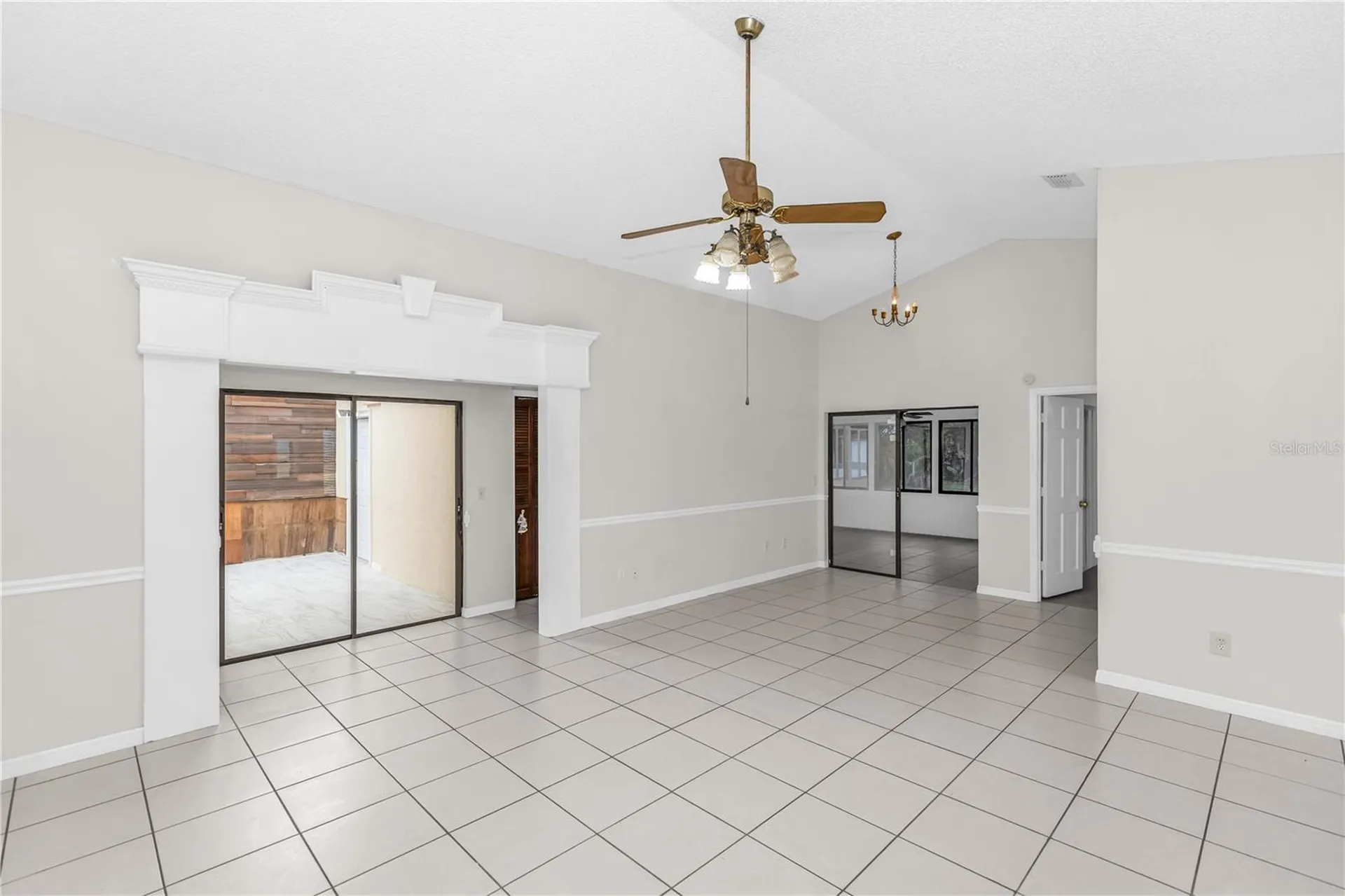 1961 Paragon Street Deltona FL 32738