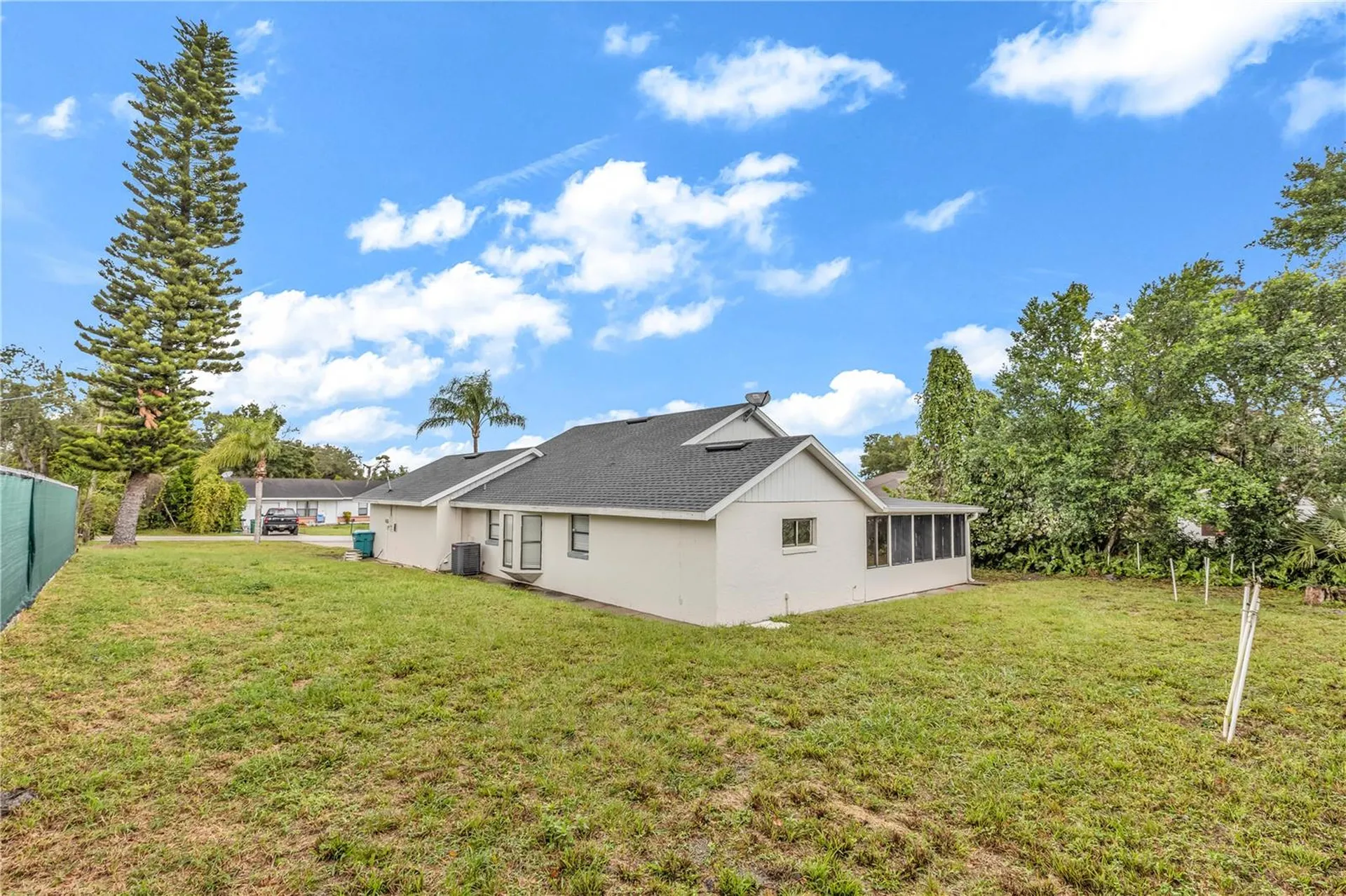 1961 Paragon Street Deltona FL 32738