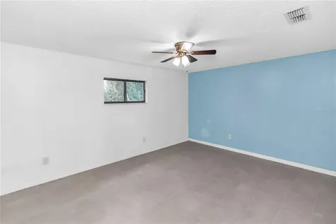 1961 Paragon Street Deltona FL 32738