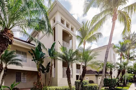 1878 Tarpon Bay Drive S Naples FL 34119