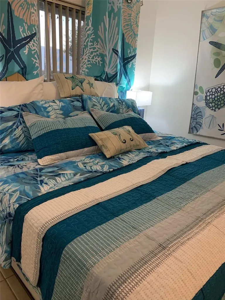 10004 Cortez Road W Bradenton FL 34210