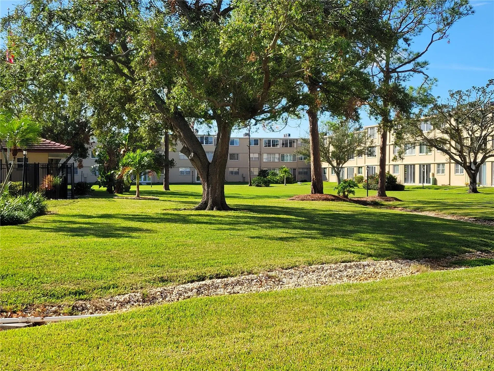 4915 Bay Street NE St Petersburg FL 33703
