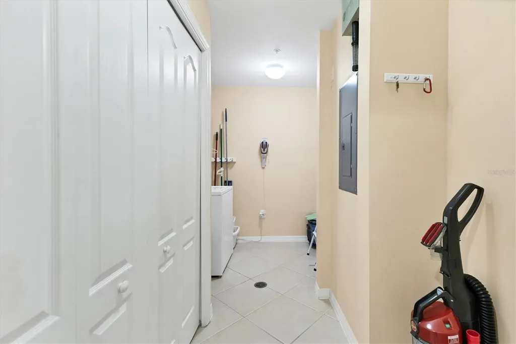 9203 Griggs Road Englewood FL 34224