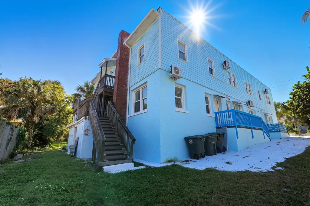 149 S Hollywood Avenue Daytona Beach FL 32118