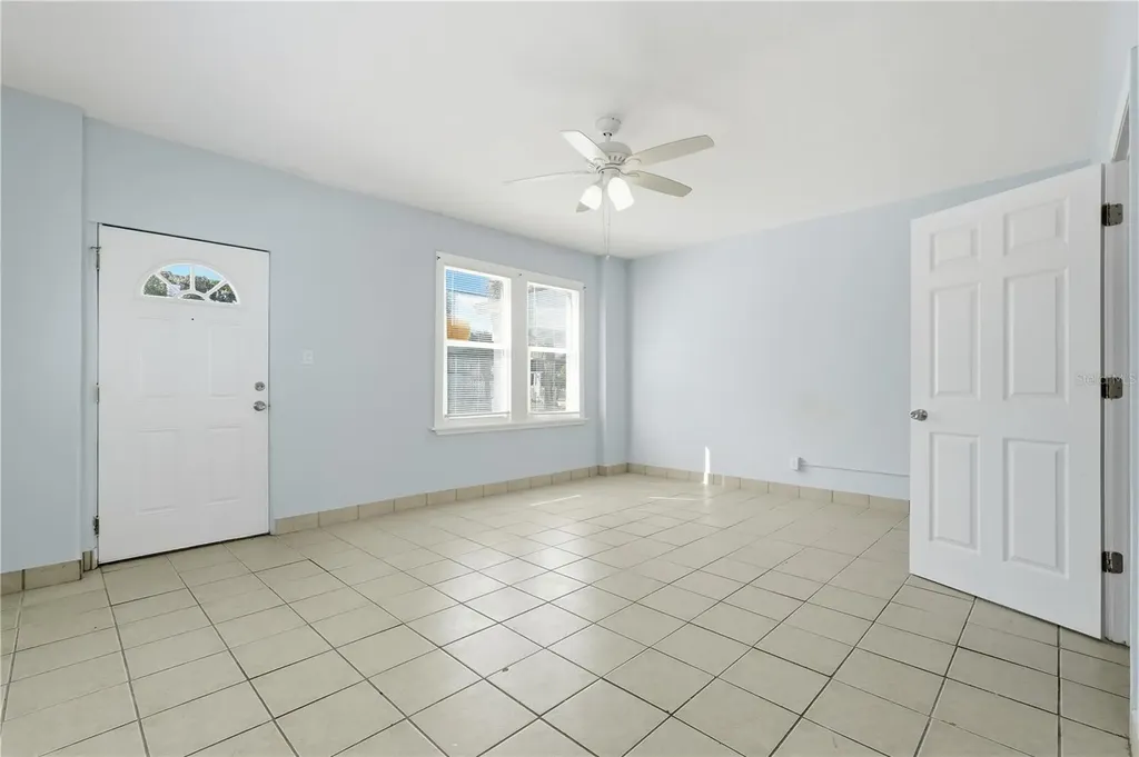 149 S Hollywood Avenue Daytona Beach FL 32118