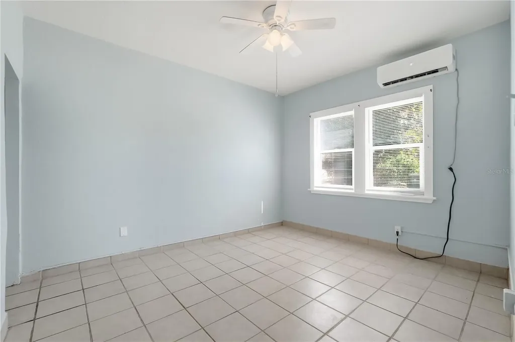 149 S Hollywood Avenue Daytona Beach FL 32118