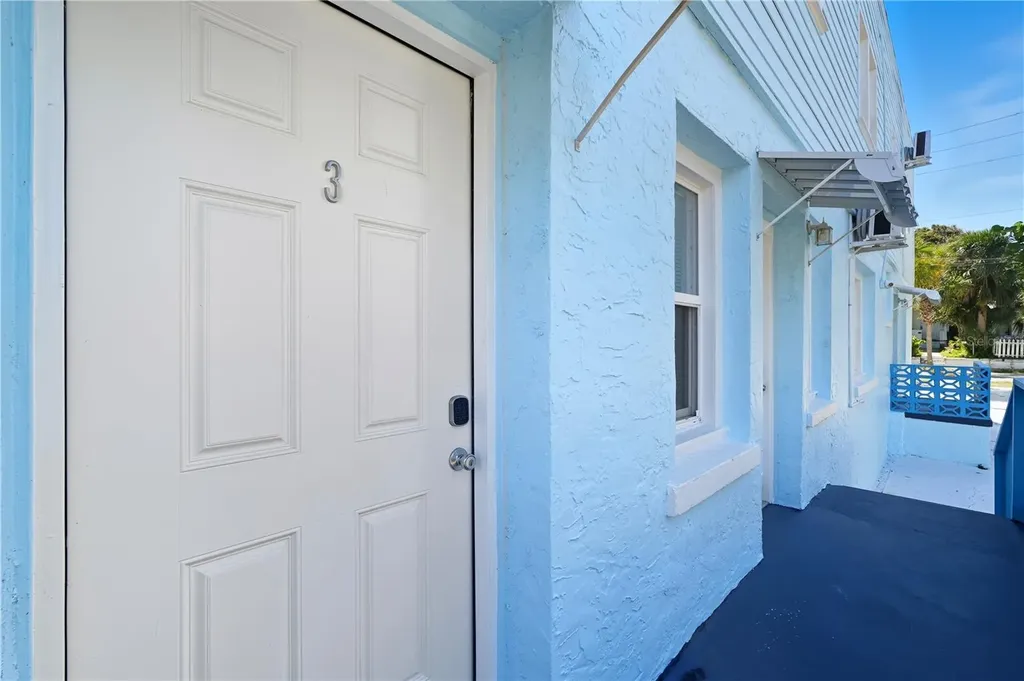 149 S Hollywood Avenue Daytona Beach FL 32118