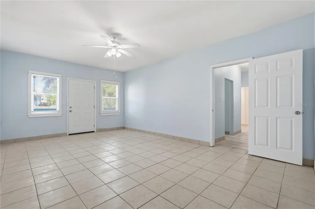 149 S Hollywood Avenue Daytona Beach FL 32118