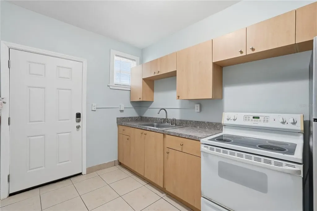 149 S Hollywood Avenue Daytona Beach FL 32118