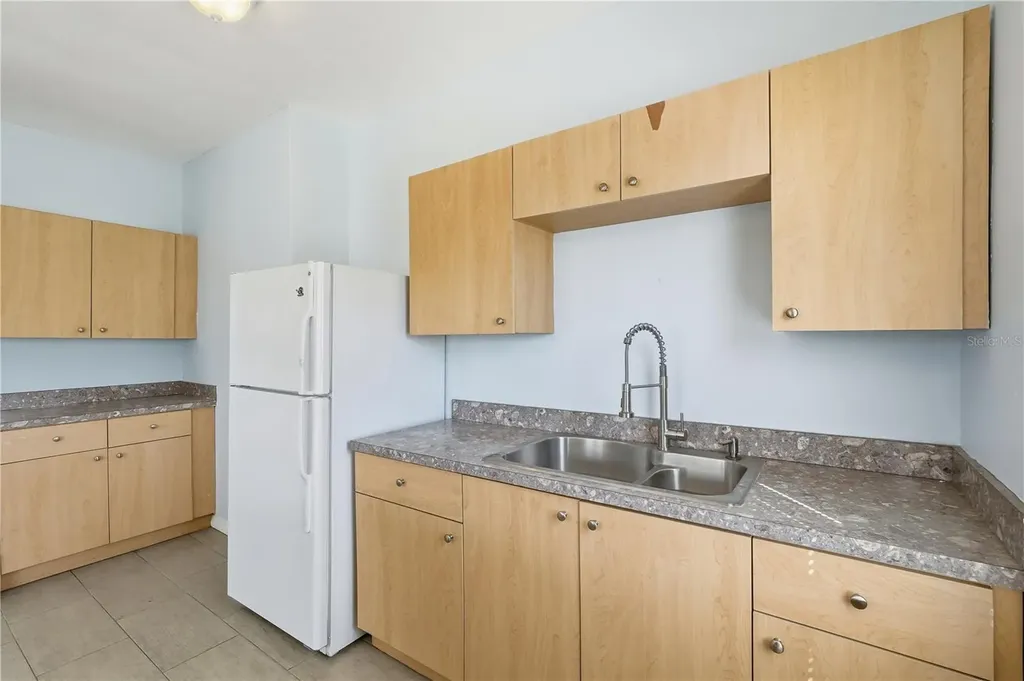 149 S Hollywood Avenue Daytona Beach FL 32118