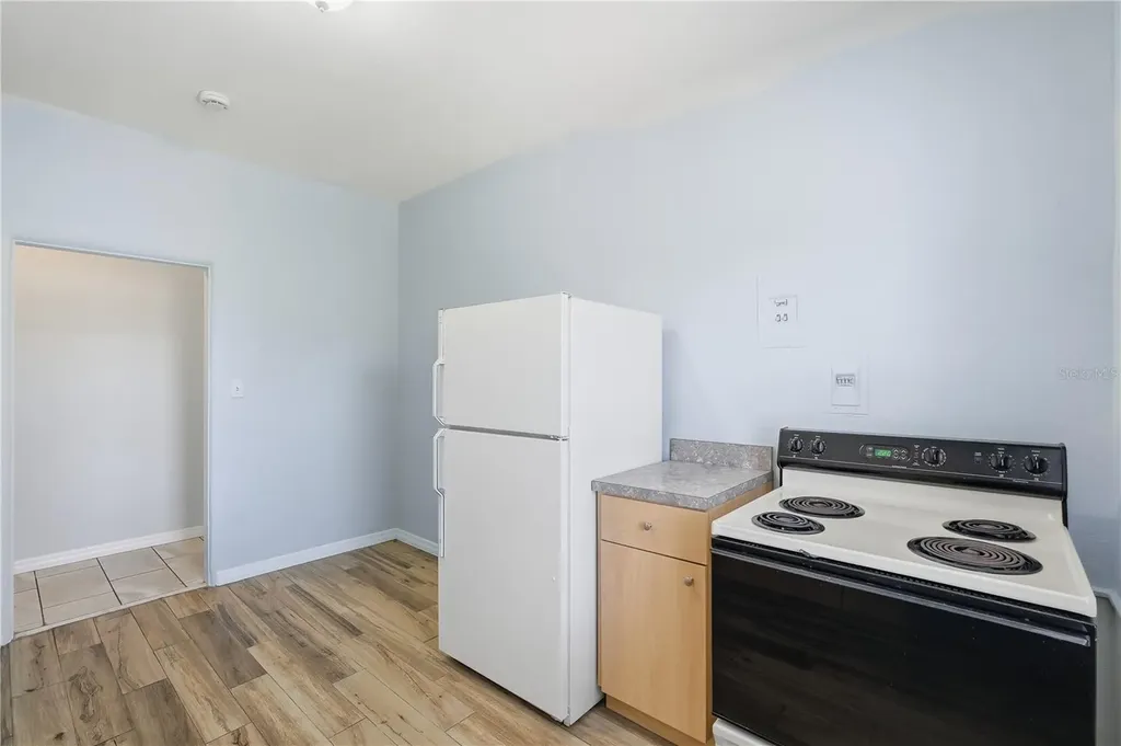 149 S Hollywood Avenue Daytona Beach FL 32118