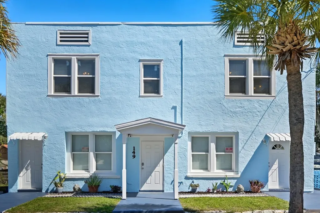 149 S Hollywood Avenue Daytona Beach FL 32118