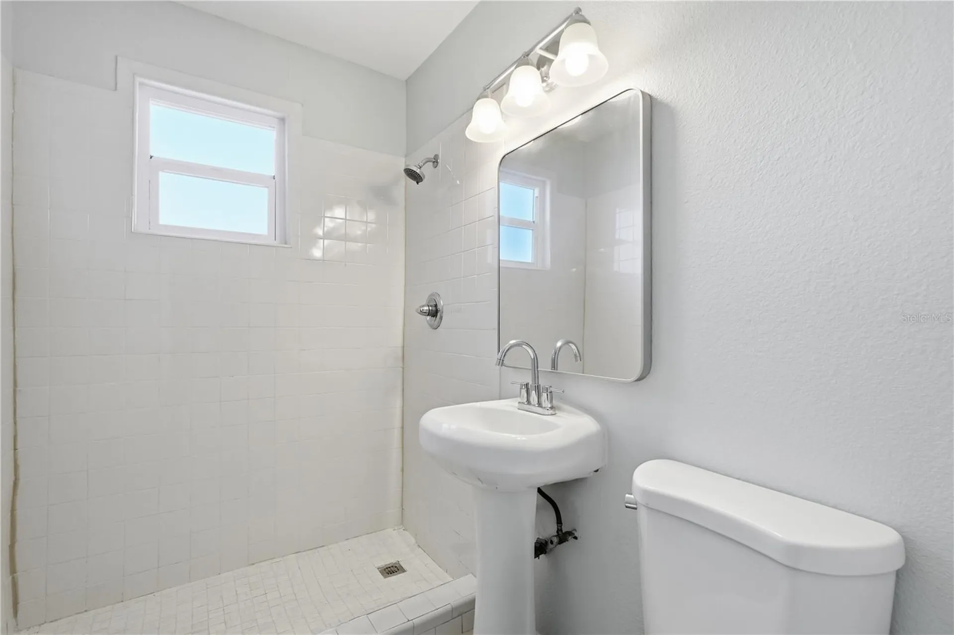 149 S Hollywood Avenue Daytona Beach FL 32118