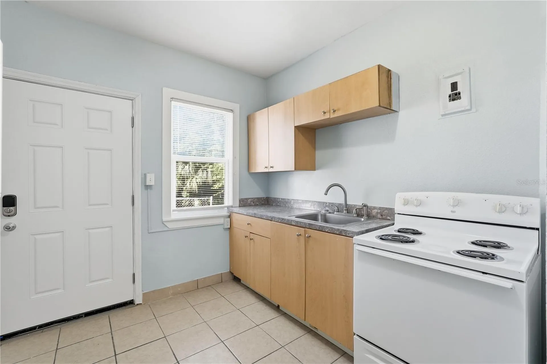 149 S Hollywood Avenue Daytona Beach FL 32118