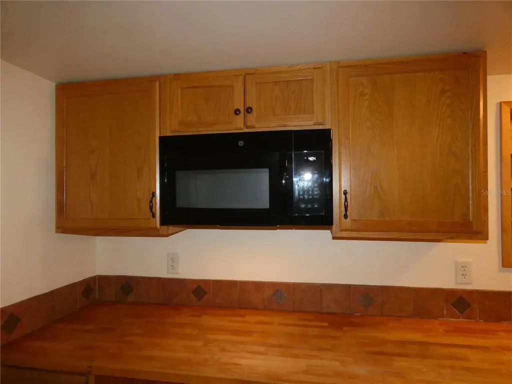 237 Cortez Avenue De Leon Springs FL 32130