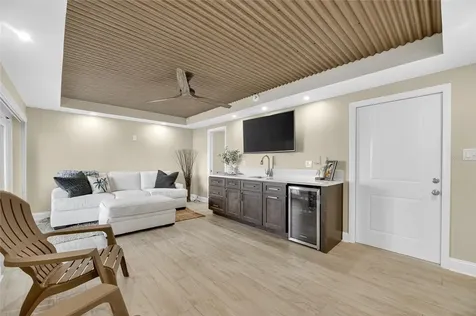 160 Marina Del Rey Court Clearwater Beach FL 33767