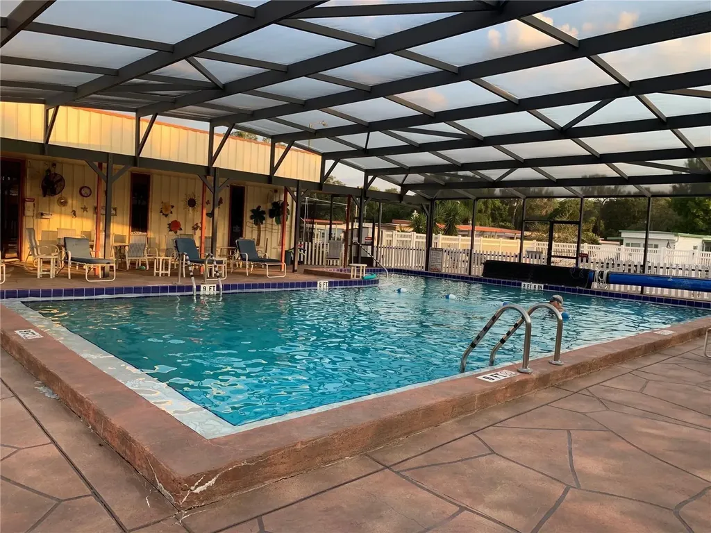 699 Cindi Avenue Leesburg FL 34788