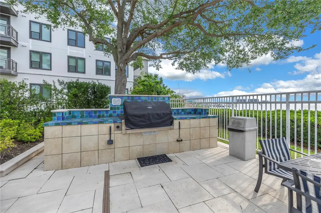4206 Bay Club Circle Tampa FL 33607
