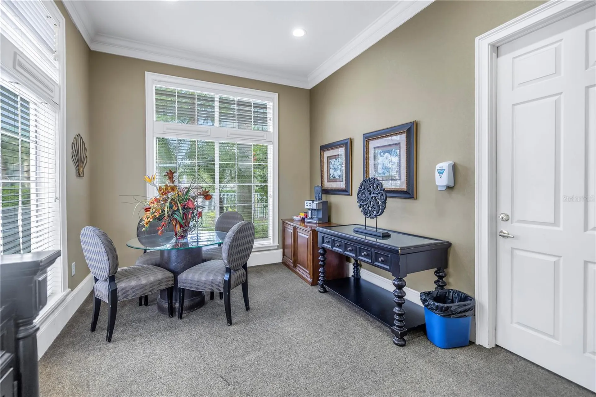 4206 Bay Club Circle Tampa FL 33607