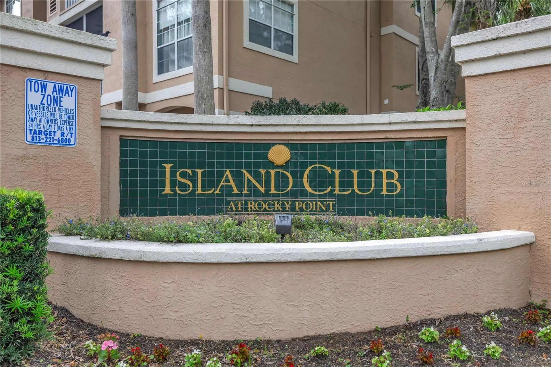4206 Bay Club Circle Tampa FL 33607